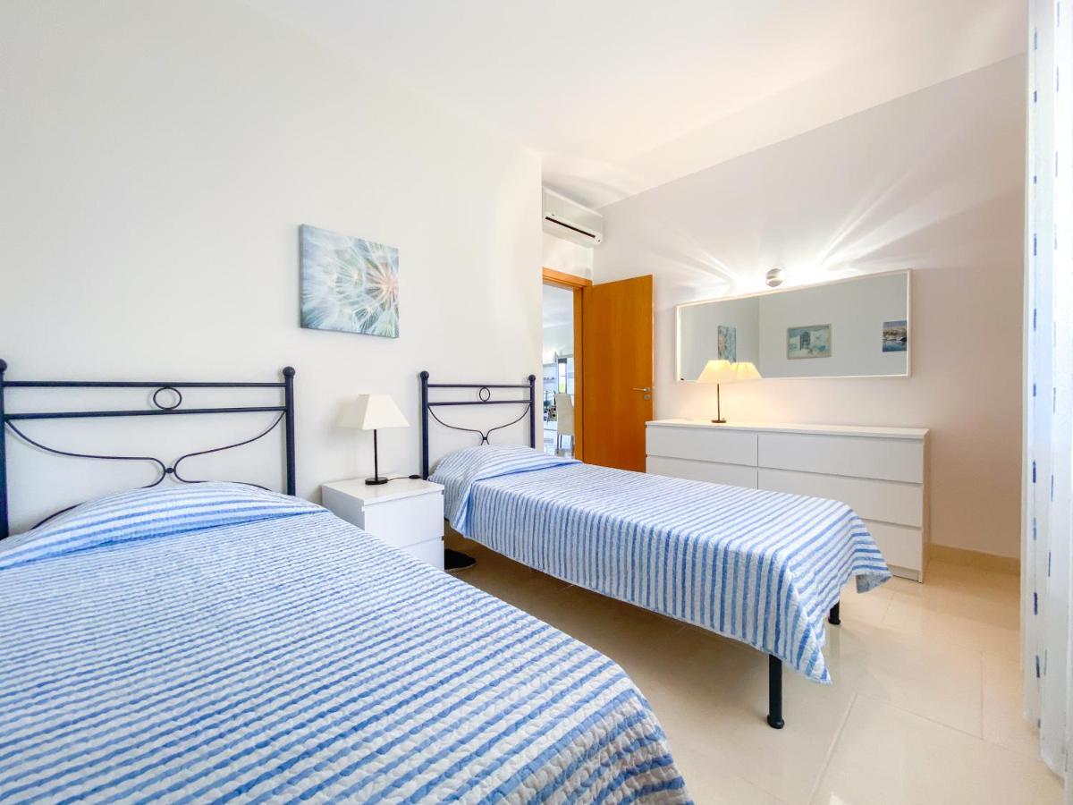 Spacious Modern With Swimming Pool #1905 Apartment Lagos