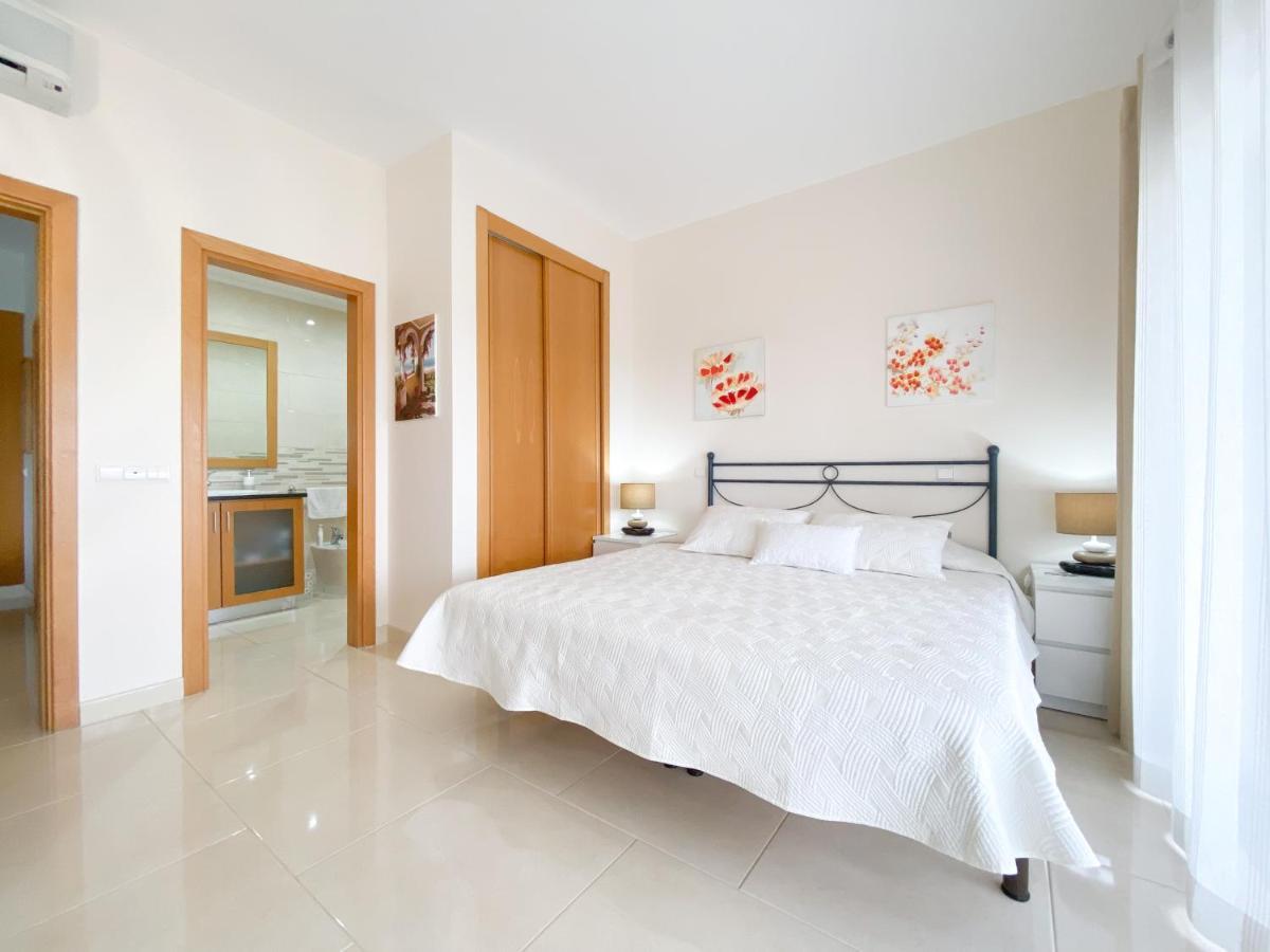 Spacious Modern With Swimming Pool #1905 Apartment Lagos